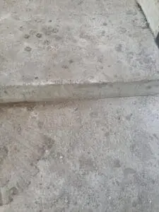 Пошкоджений бетон